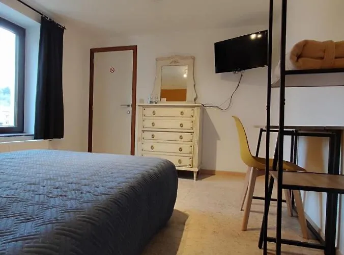 Au Rocher Pensjonat 3*